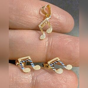 💛18k Musical Notes Earrings And Pendant Set